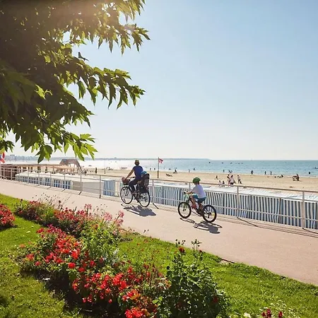 Vue Mer, à 50 M, 2 Adultes 2 Enfants