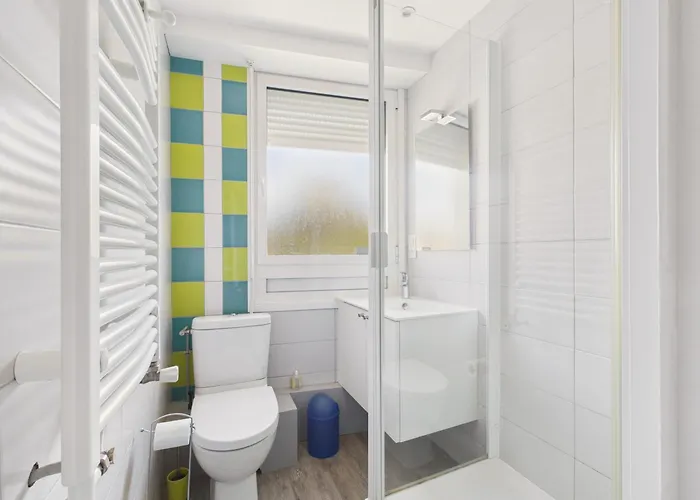 Vue Mer, à 50 M, 2 Adultes 2 Enfants